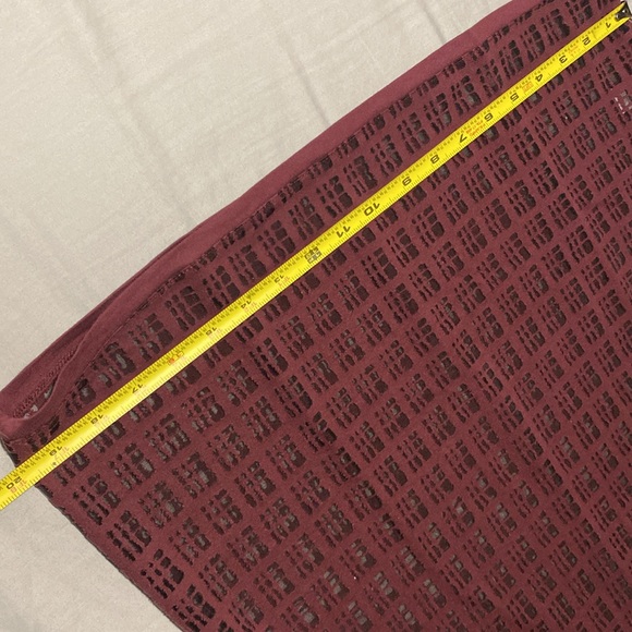 Loft Maroon See Through Pattern - Picture 7 of 8